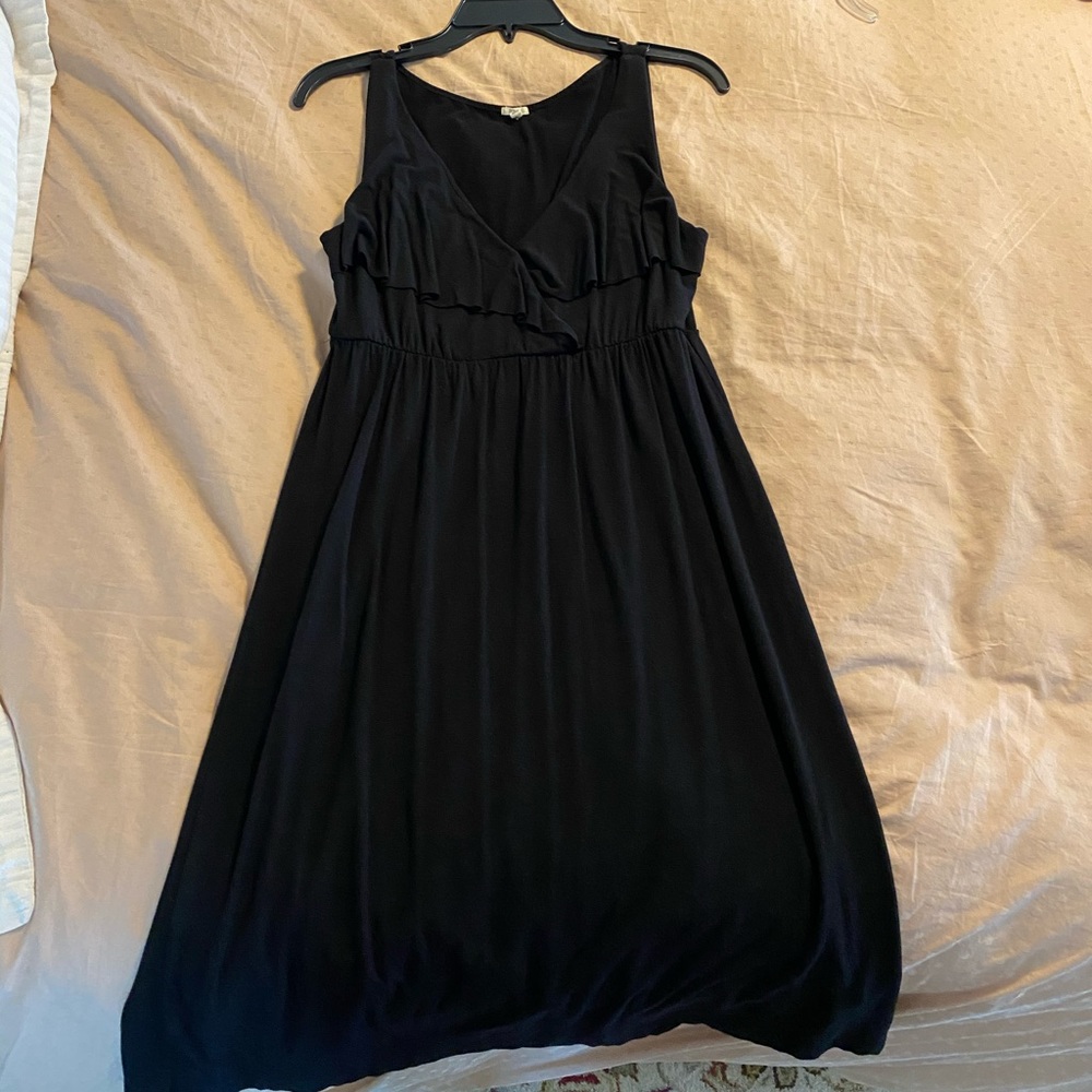 Sale - Black JCrew stretch ruffle dress